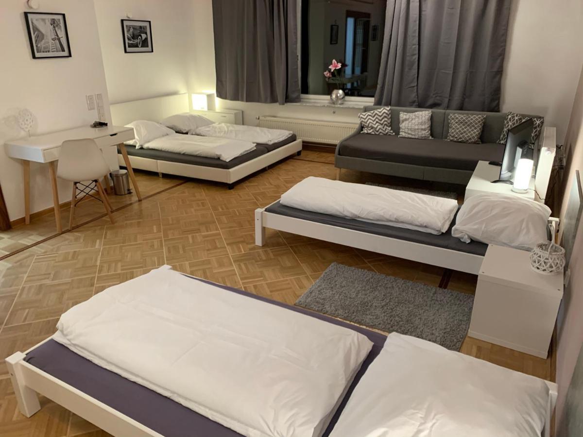 Aschaffapartment 4 Schlafzimmer Bis 10 Personen Bei Aschaffenburg Mainaschaff Exterior photo